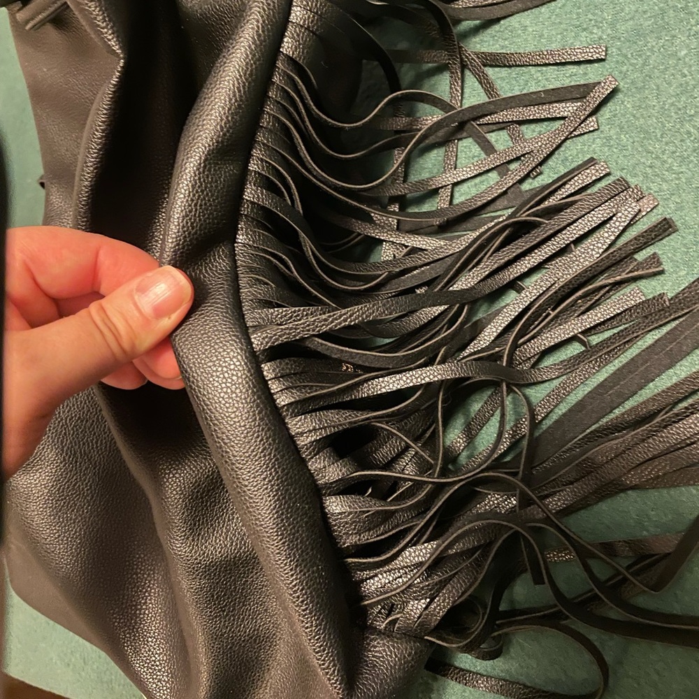 Victoria’s Secret Drawstring Fringe Bag Backpack - Picture 10 of 14